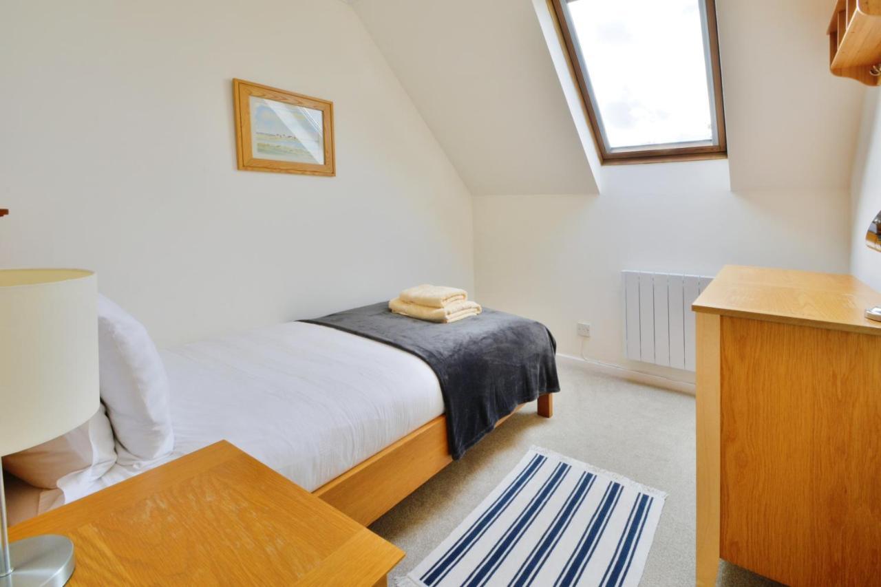 Nyhavn Lakeside Cottage سيرنسيستر المظهر الخارجي الصورة