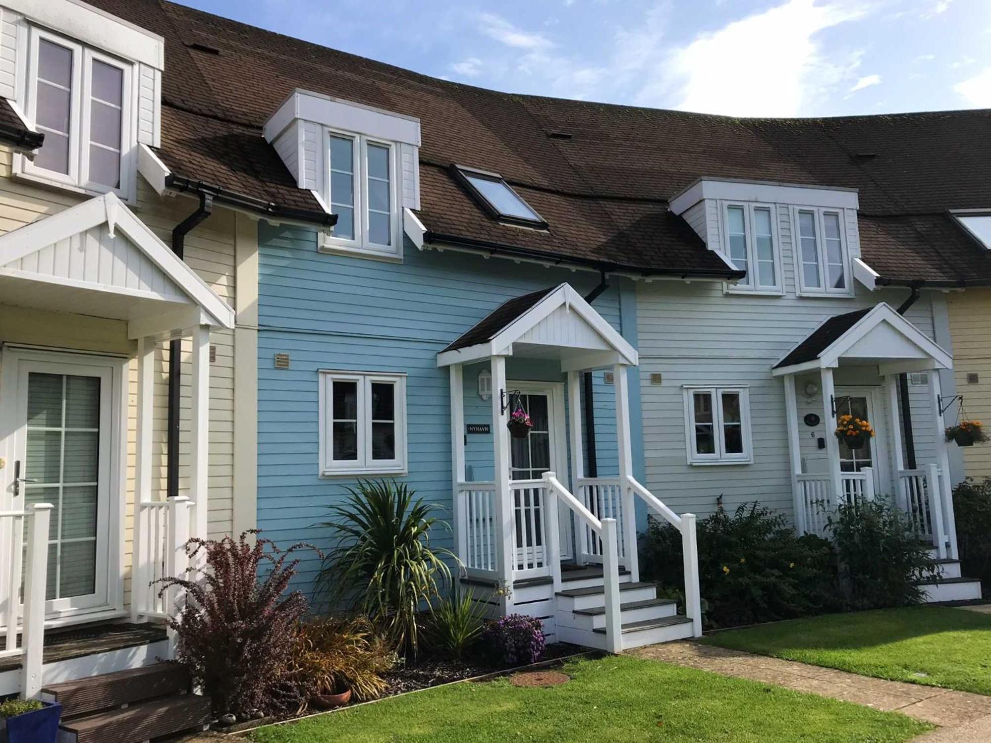 Nyhavn Lakeside Cottage سيرنسيستر المظهر الخارجي الصورة